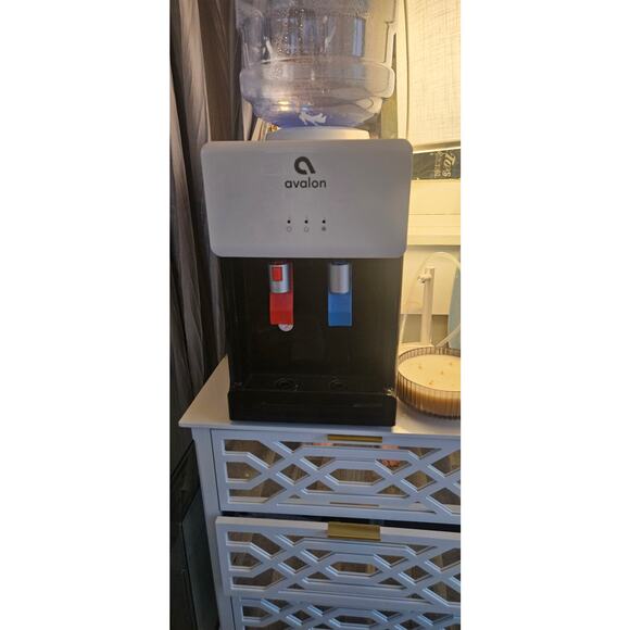 Avalon Premium Hot/Cold Top Loading Countertop Water Cooler Dispenser - Picture 1 of 1